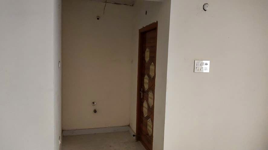 Property Photos 12