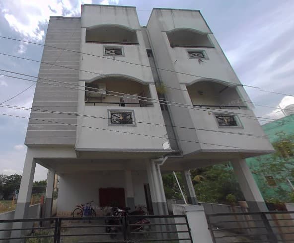 Property Photos 6