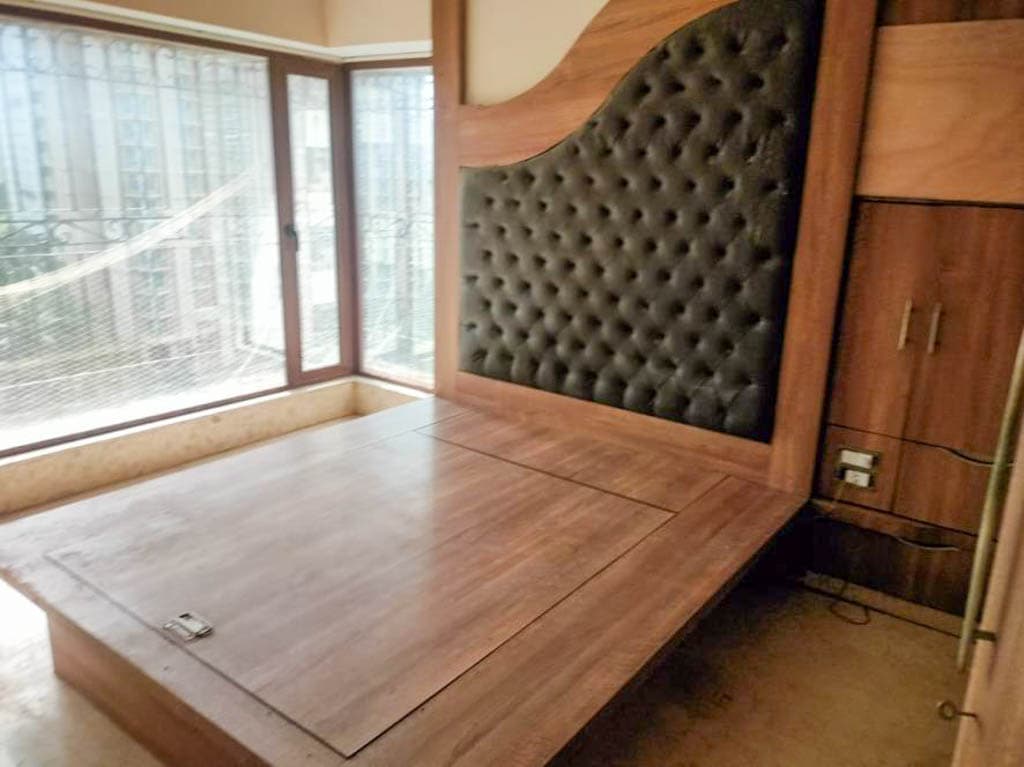 Property Photos 8