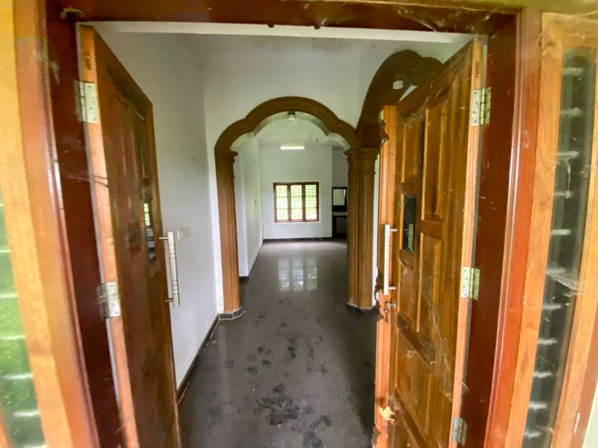 Property Photos 8