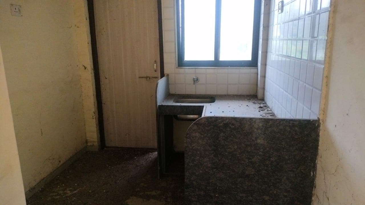 Property Photos 6