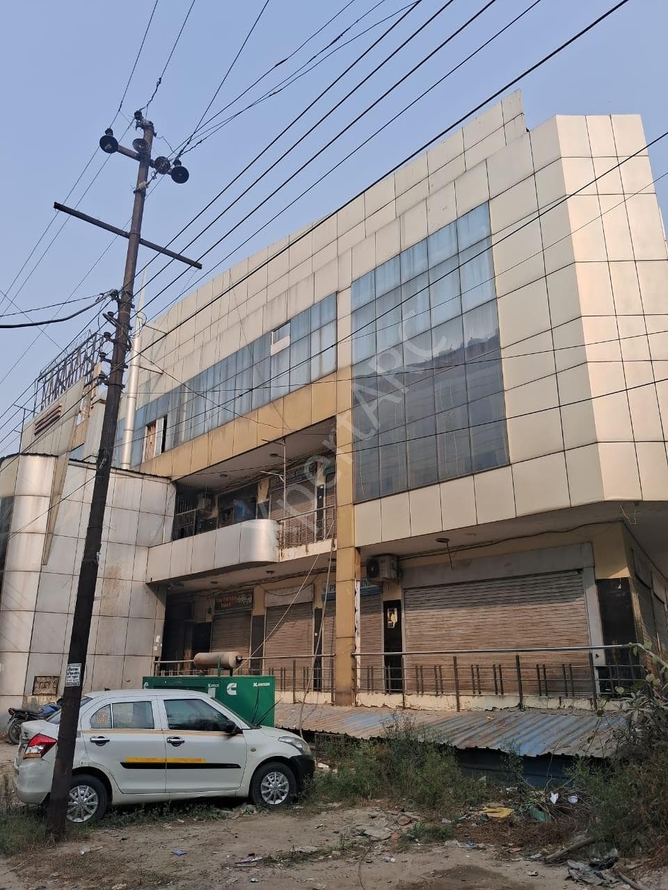 Property Photos 1