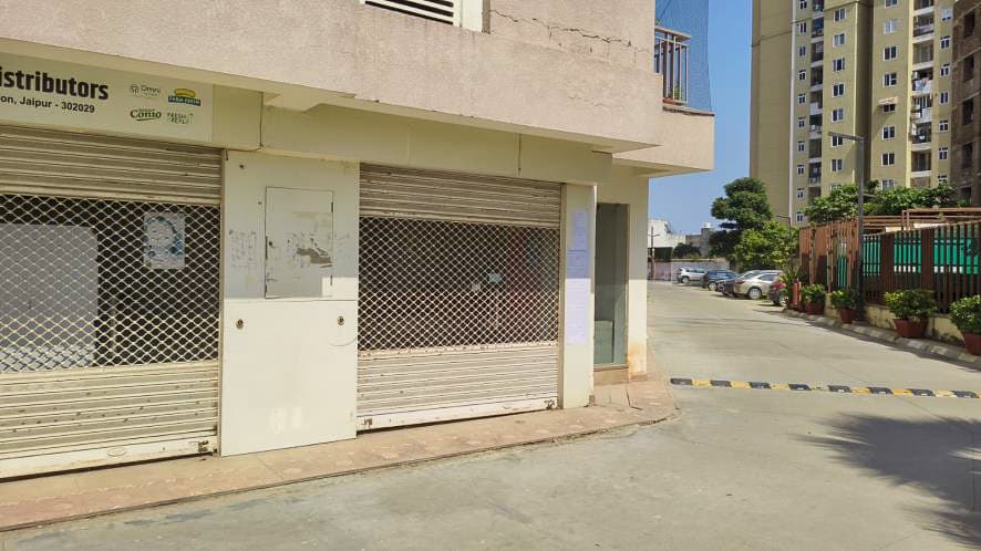 Property Photos 14