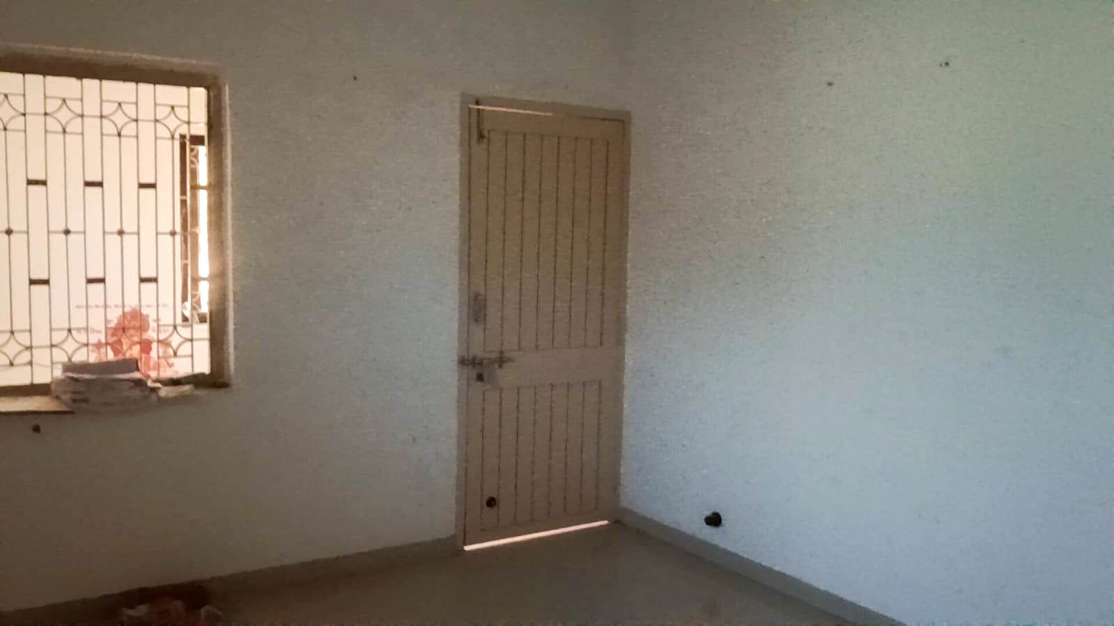 Property Photos 6