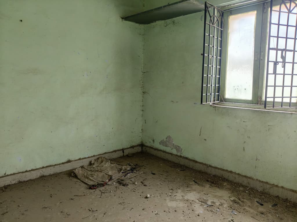 Property Photos 8