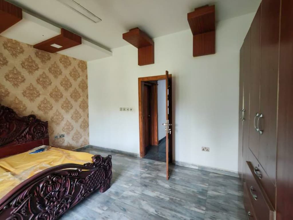 Property Photos 42