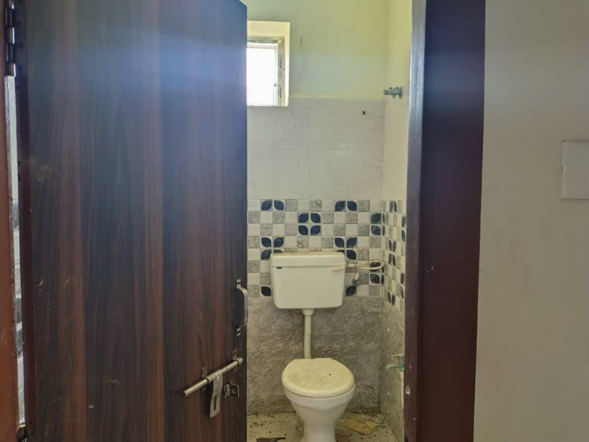Property Photos 8