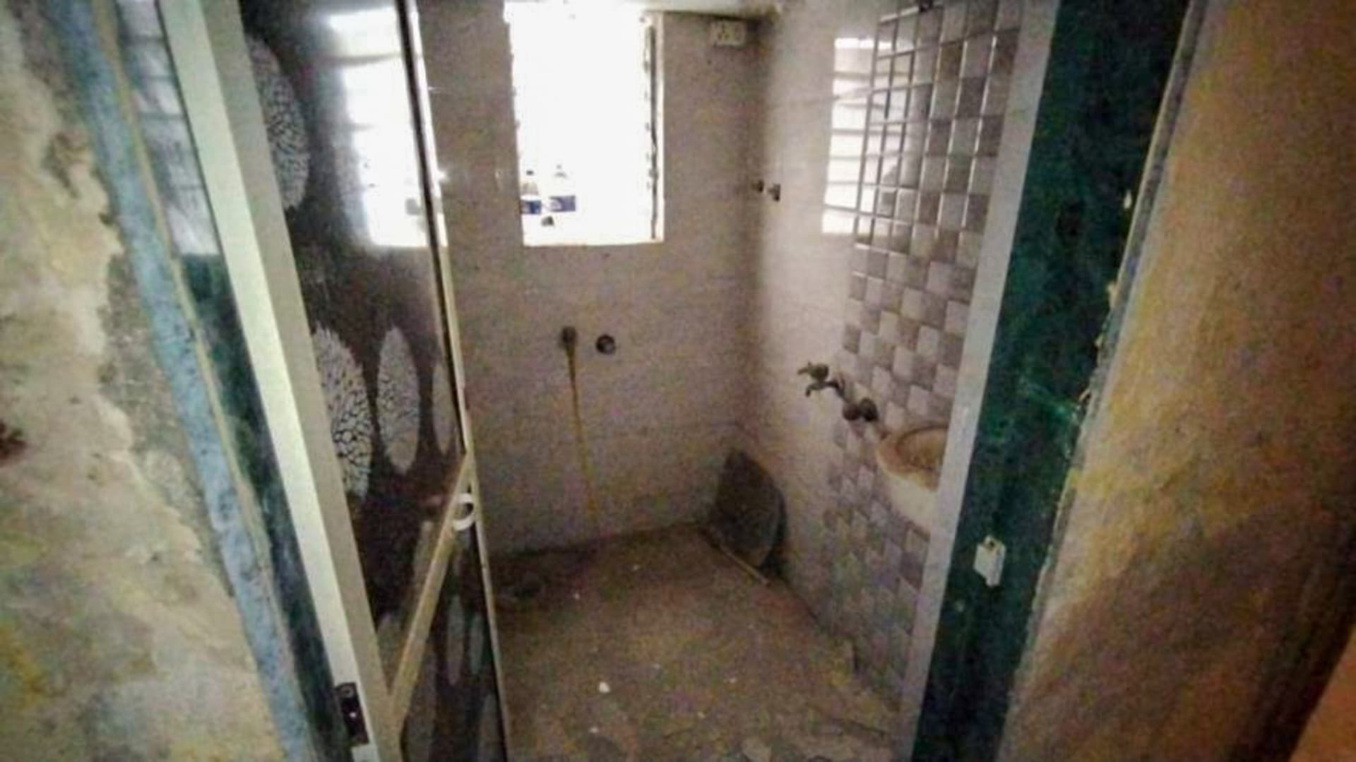 Property Photos 9