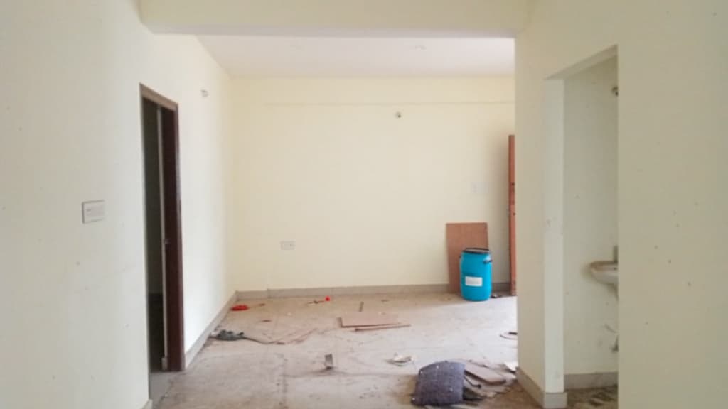 Property Photos 8
