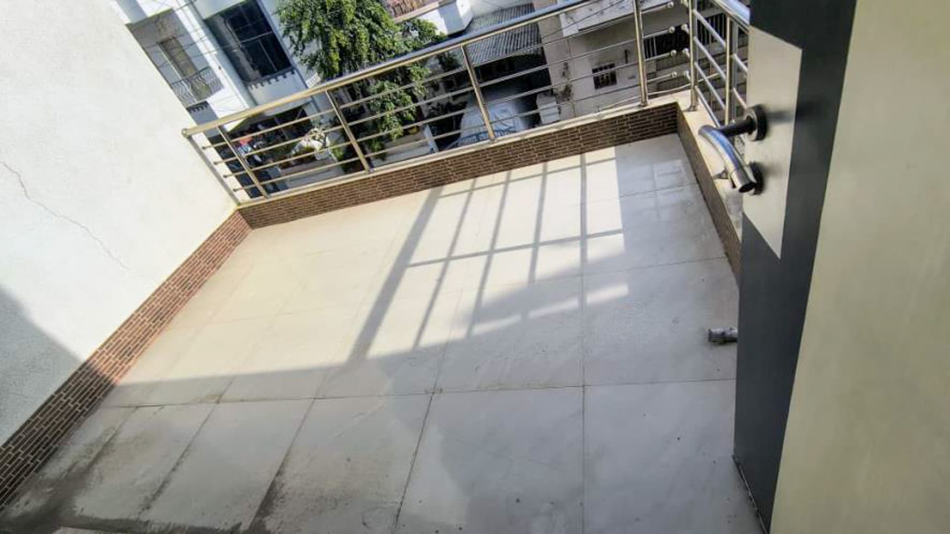 Property Photos 25