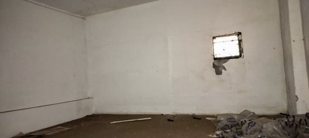 Property Photos 28