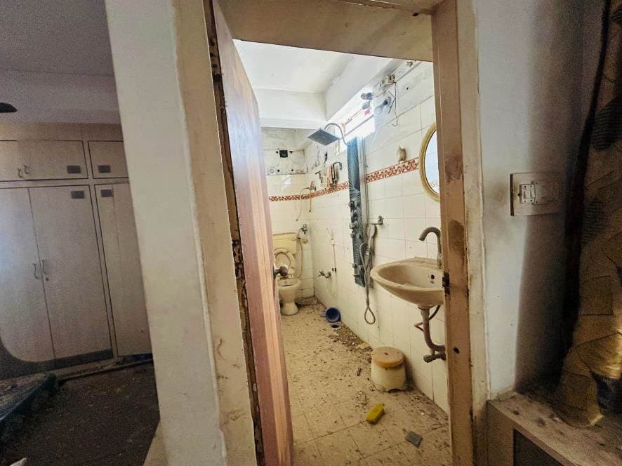 Property Photos 6
