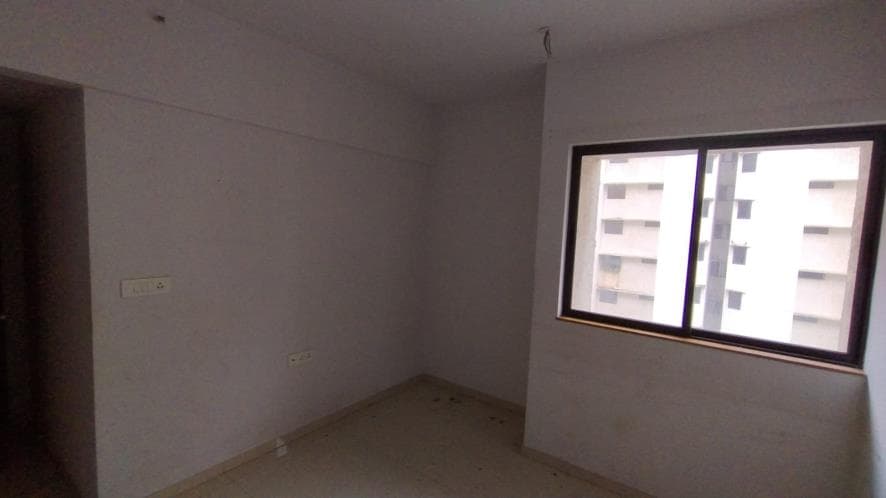 Property Photos 6