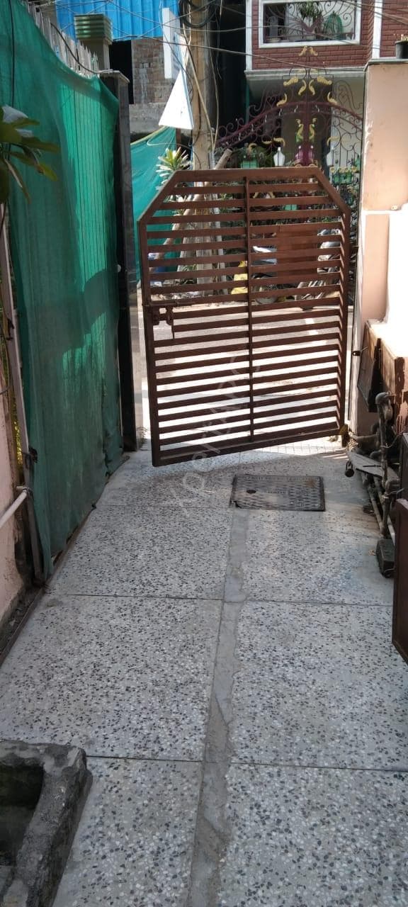 Property Photos 5