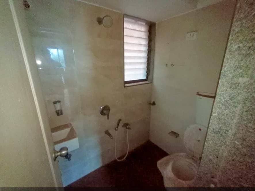 Property Photos 7