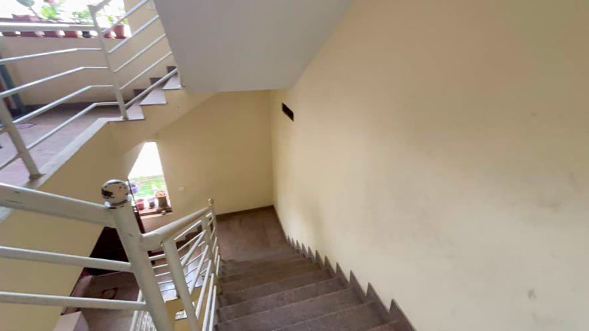 Property Photos 6