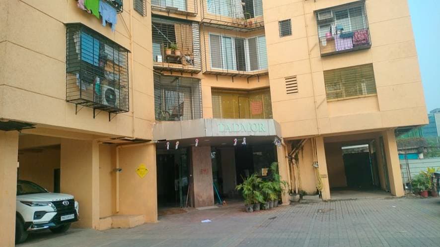Property Photos 8