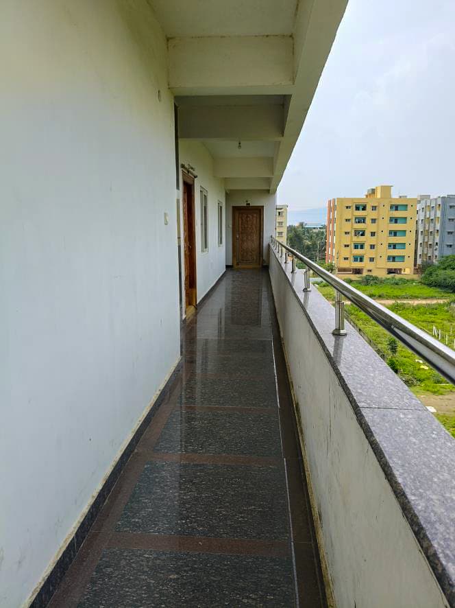 Property Photos 19