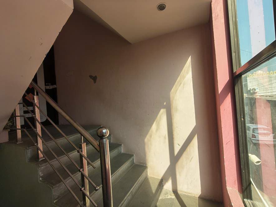 Property Photos 28