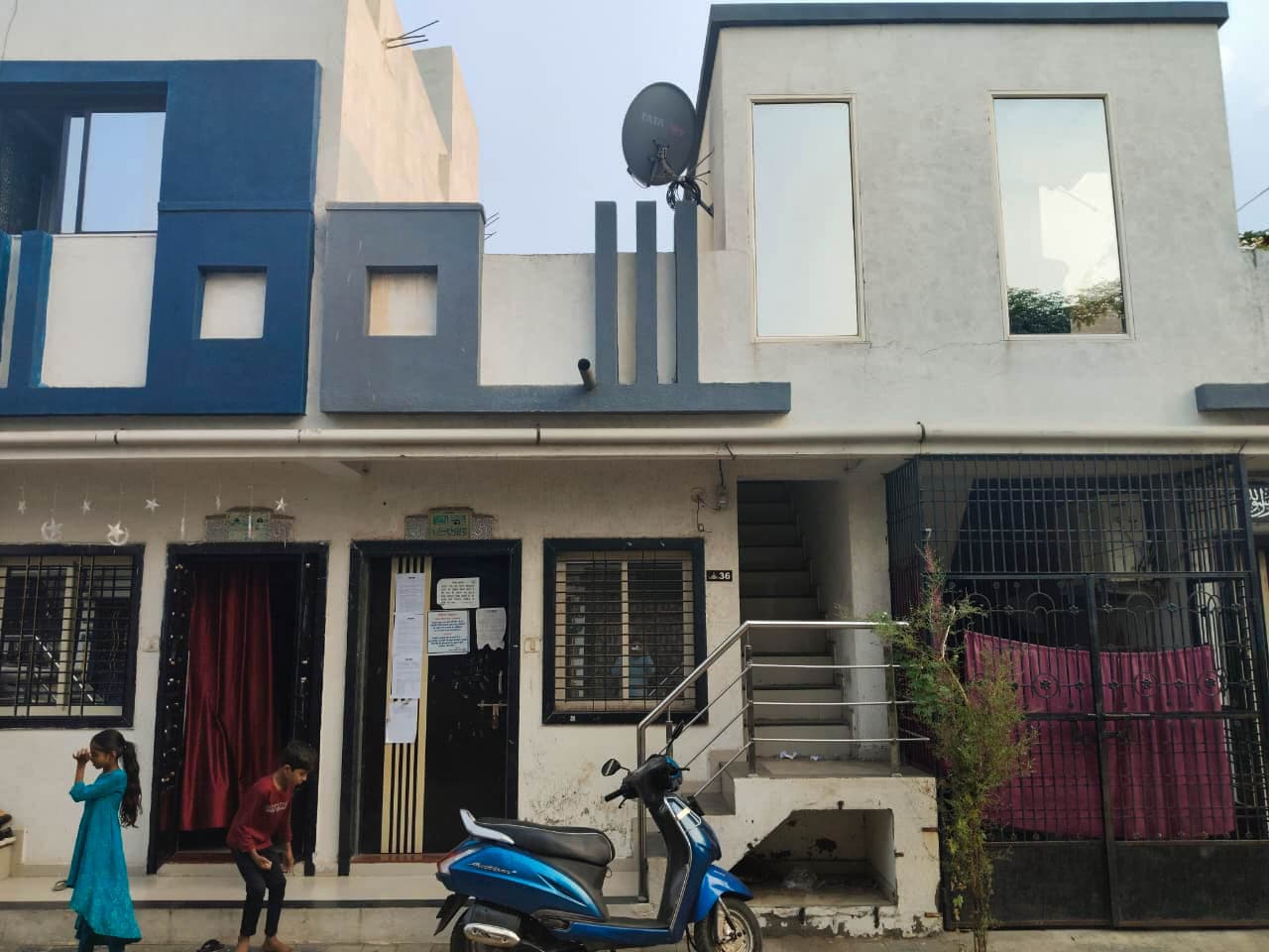 Property Photos 8