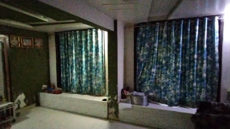 Property Photos 9