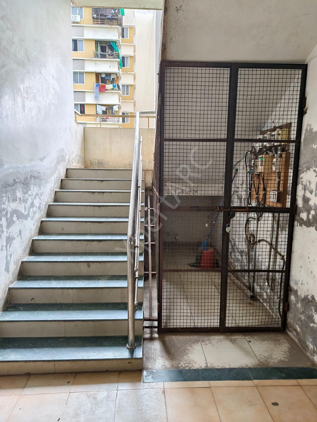 Property Photos 9