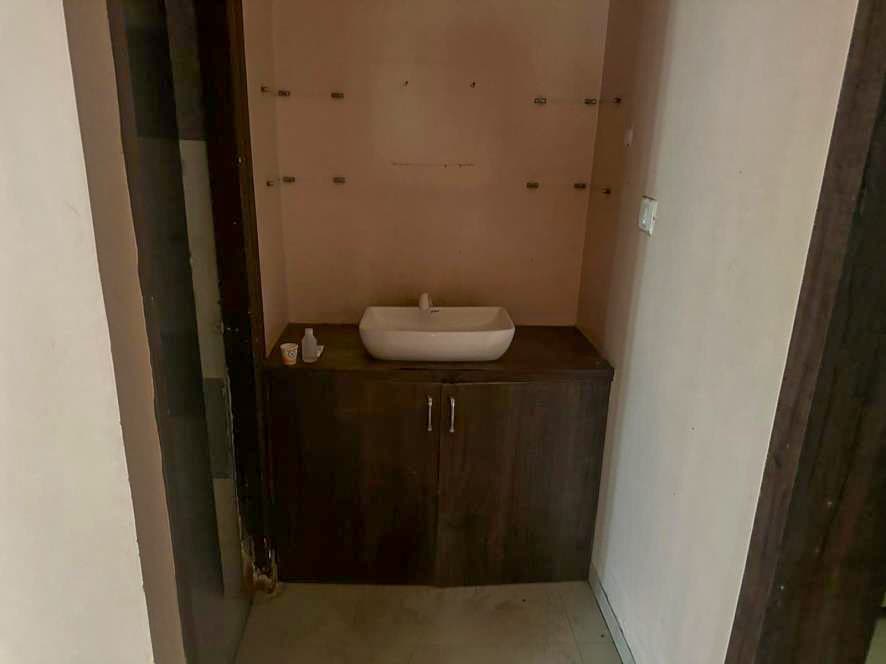 Property Photos 14
