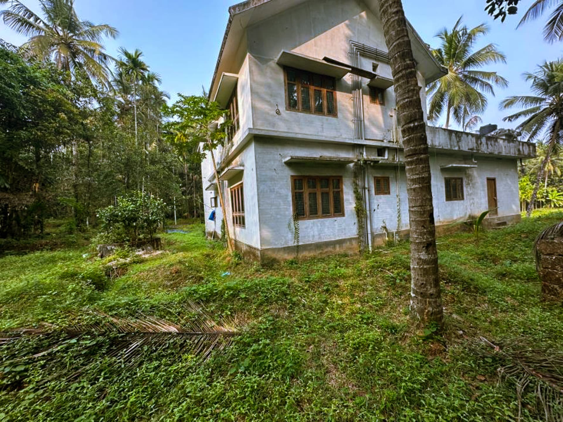 Property Photos 18