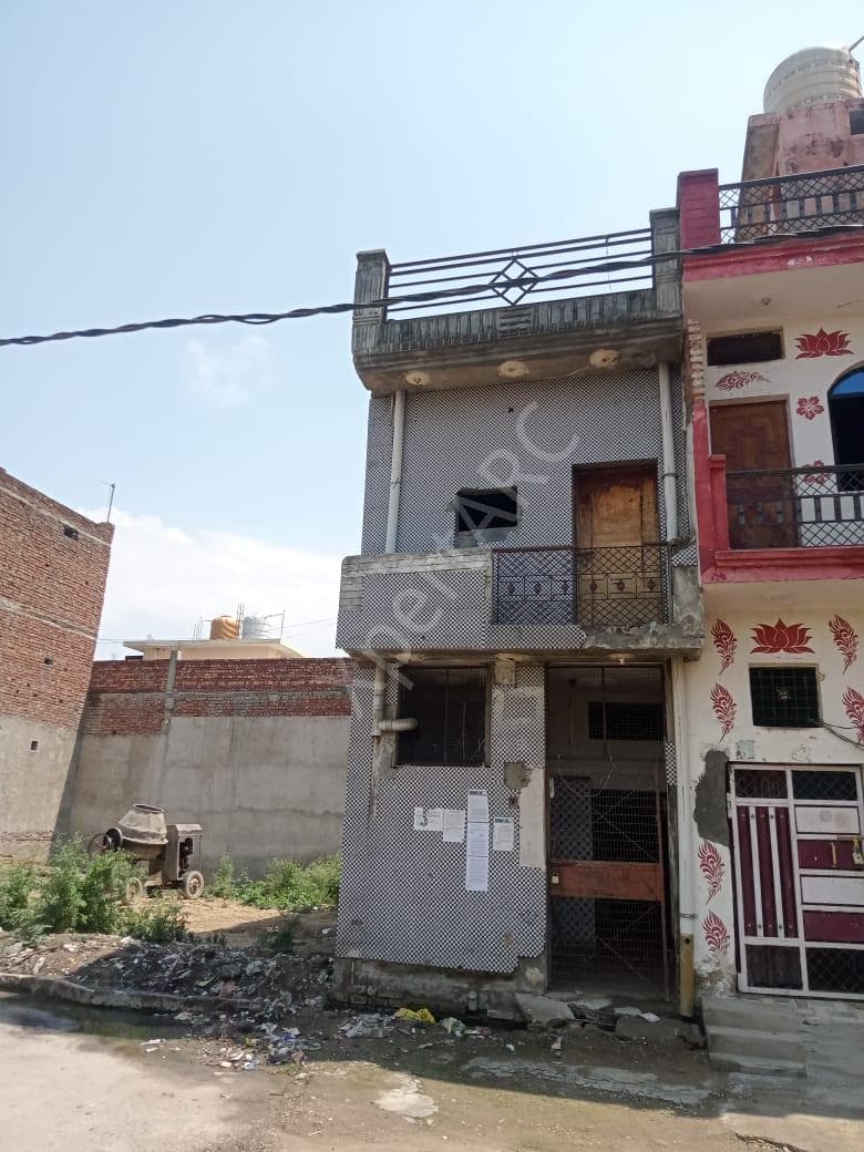 Property Photos 6