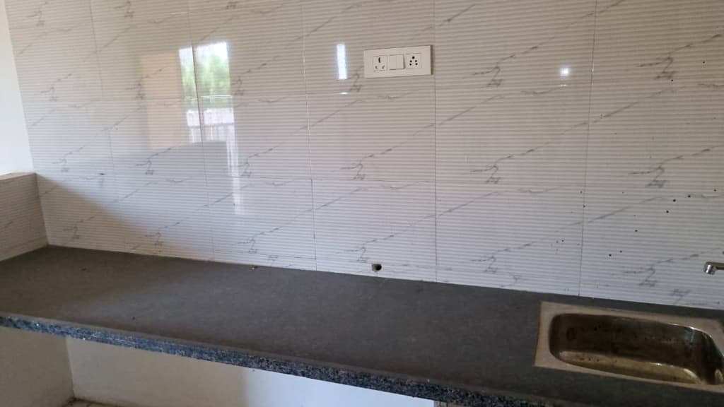Property Photos 17