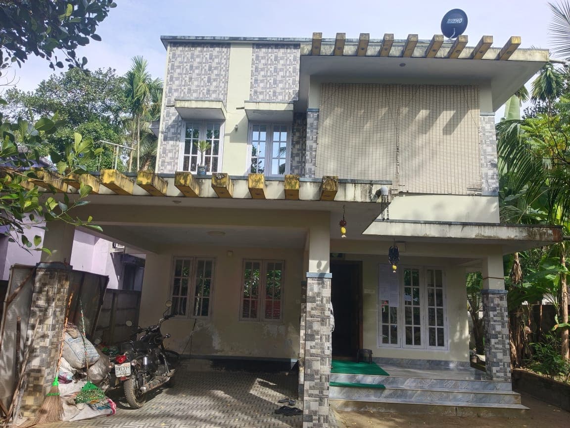 Property Photos 1