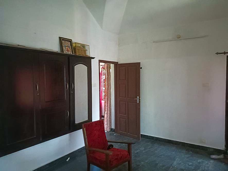 Property Photos 18