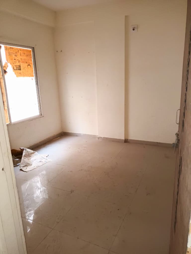 Property Photos 7