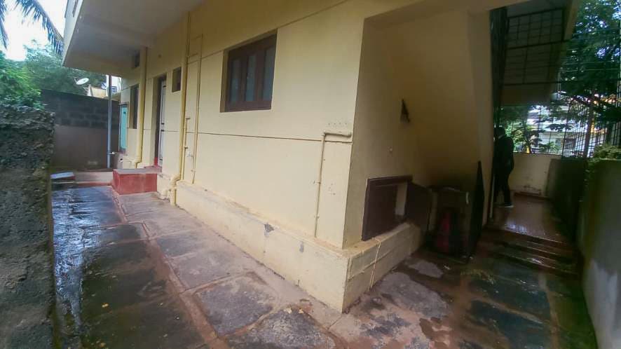 Property Photos 25