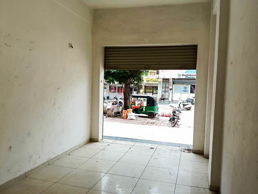 Property Photos 6