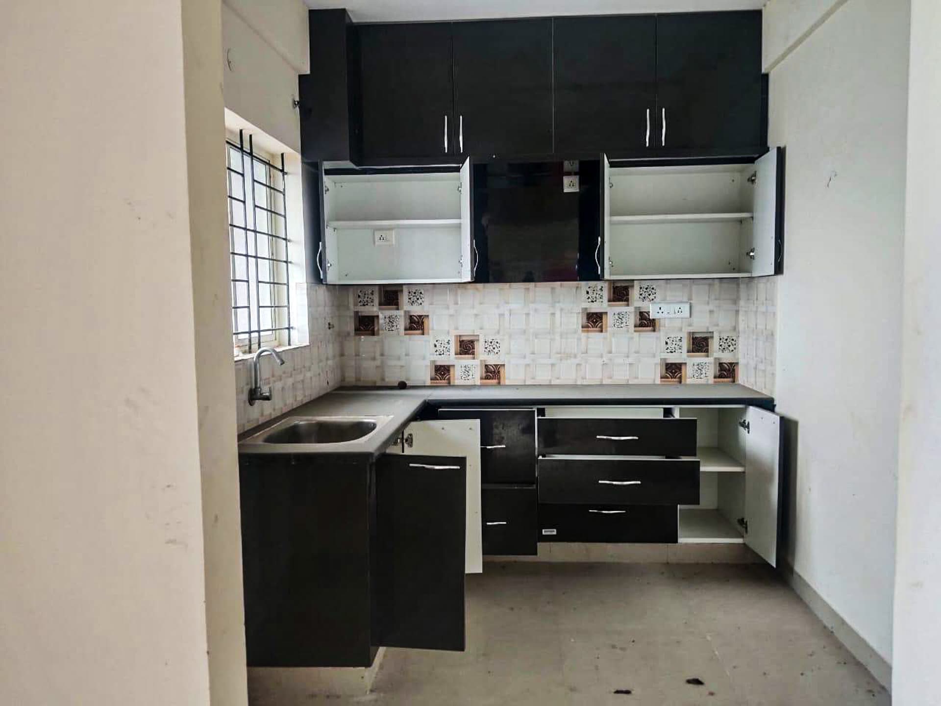 Property Photos 6
