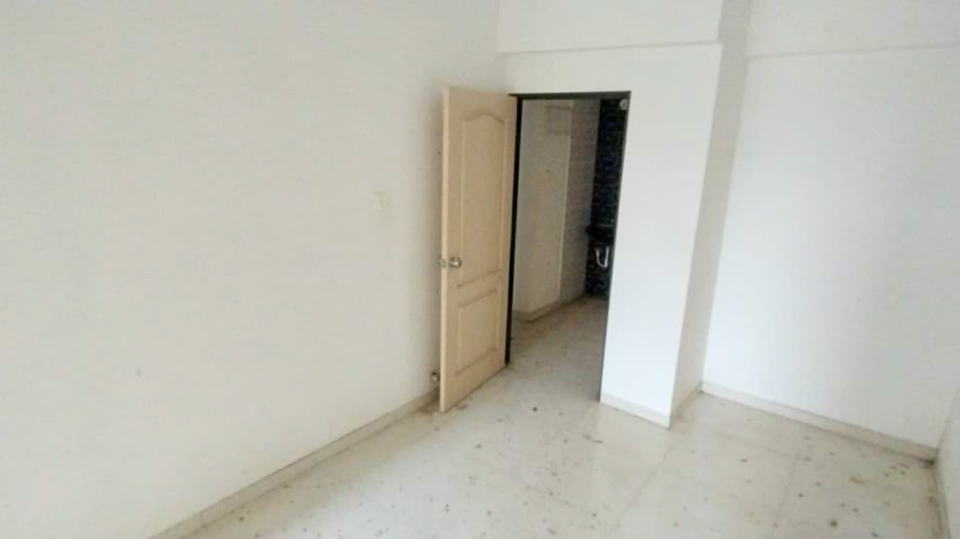 Property Photos 29