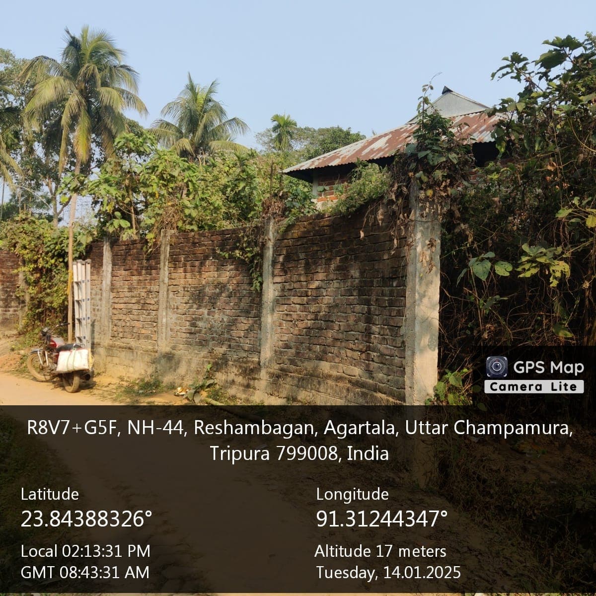 Property Photos 6