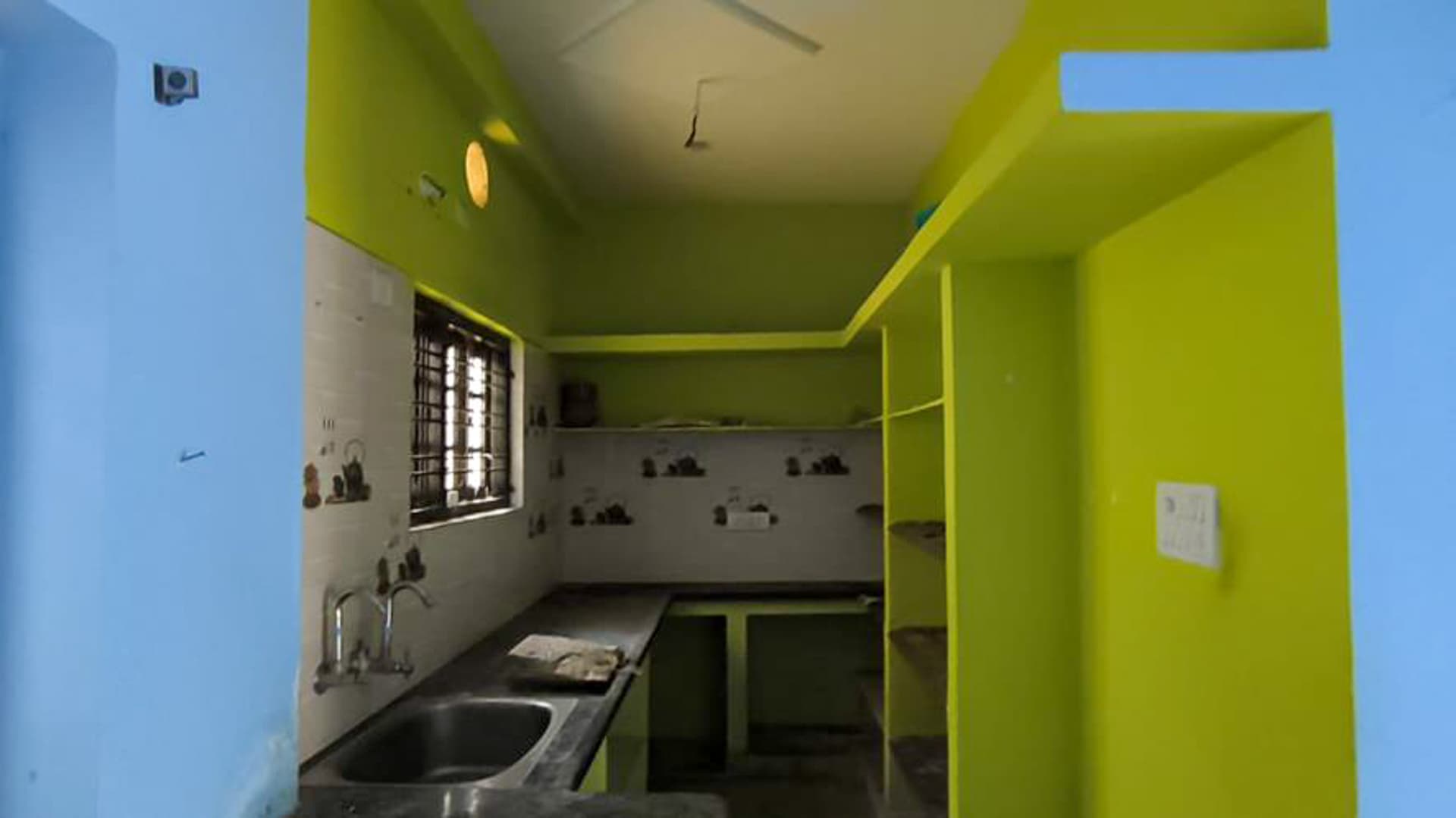 Property Photos 18
