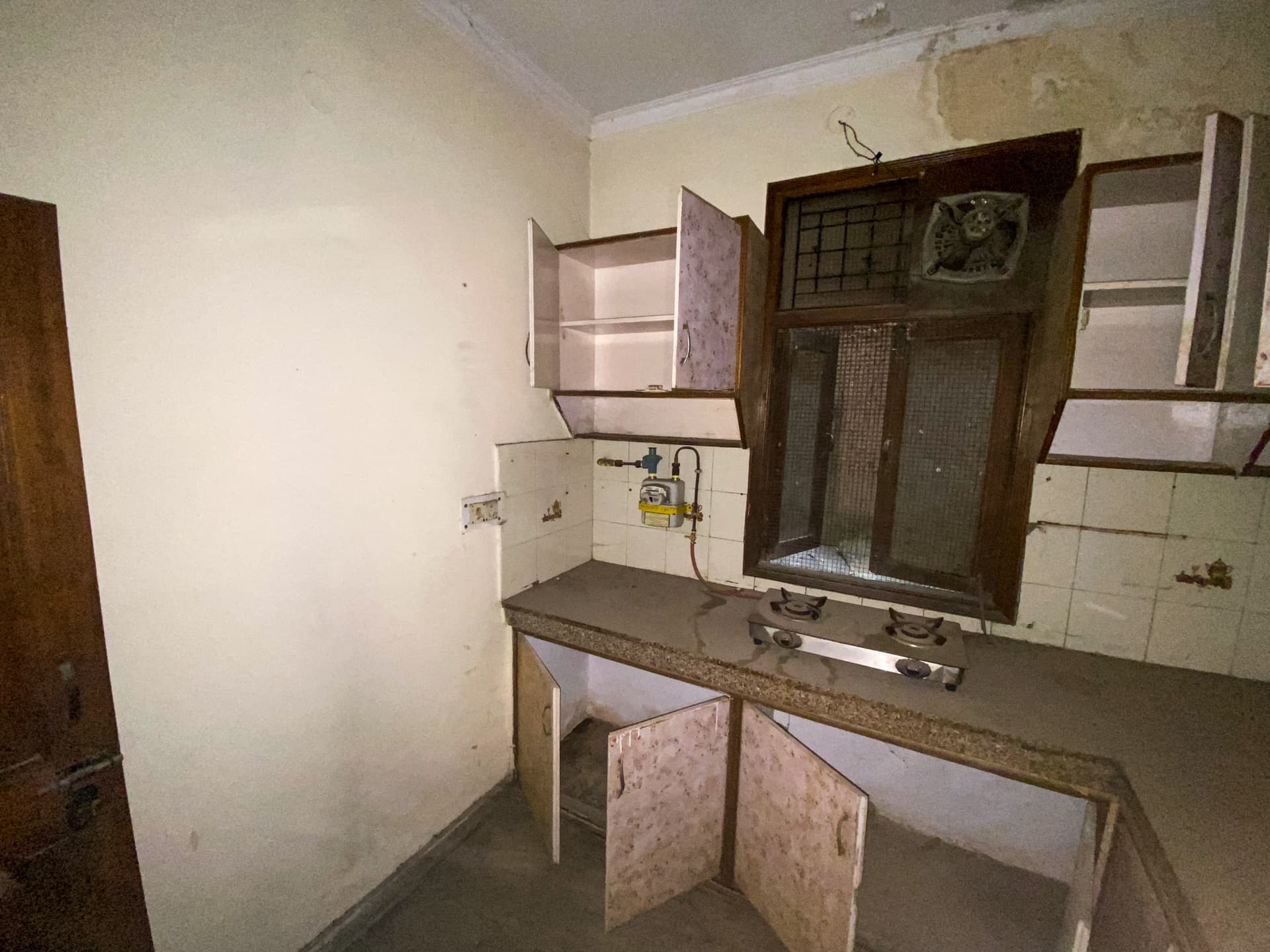 Property Photos 15