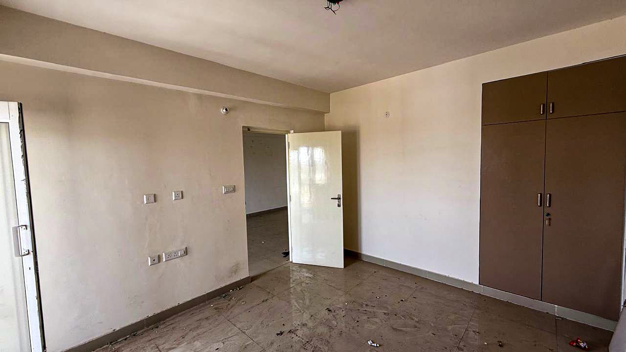 Property Photos 6