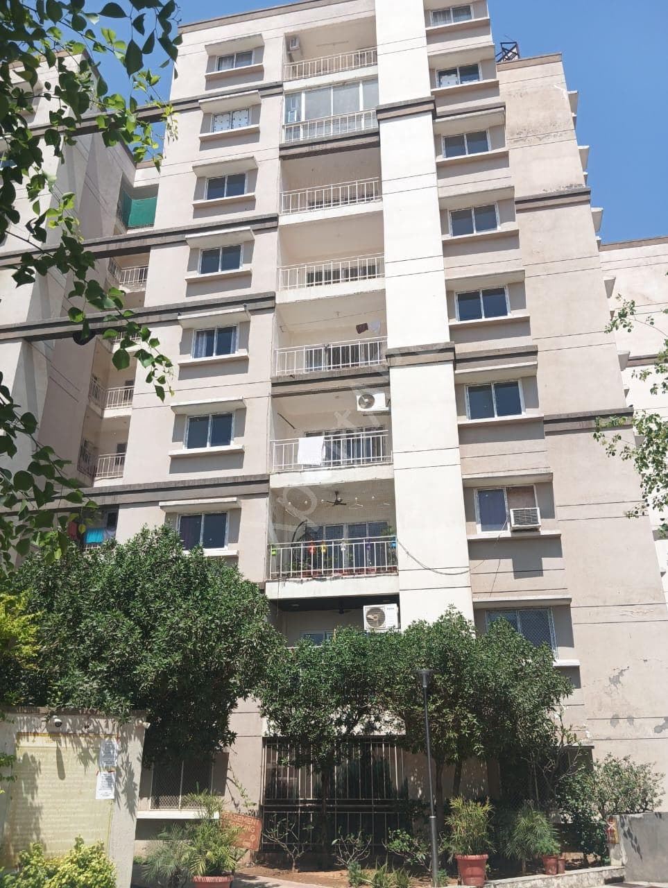 Property Photos 5