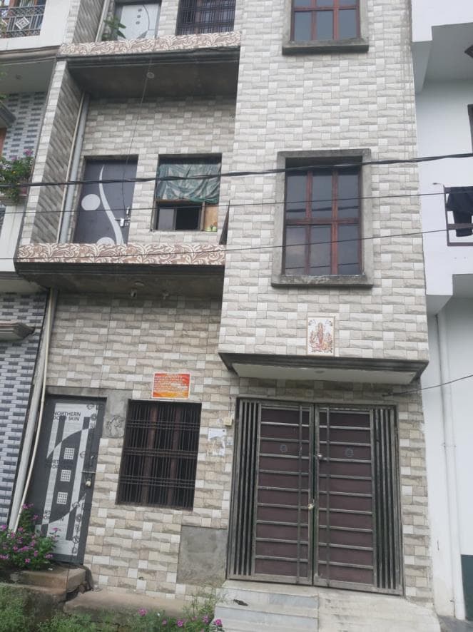 Property Photos 5