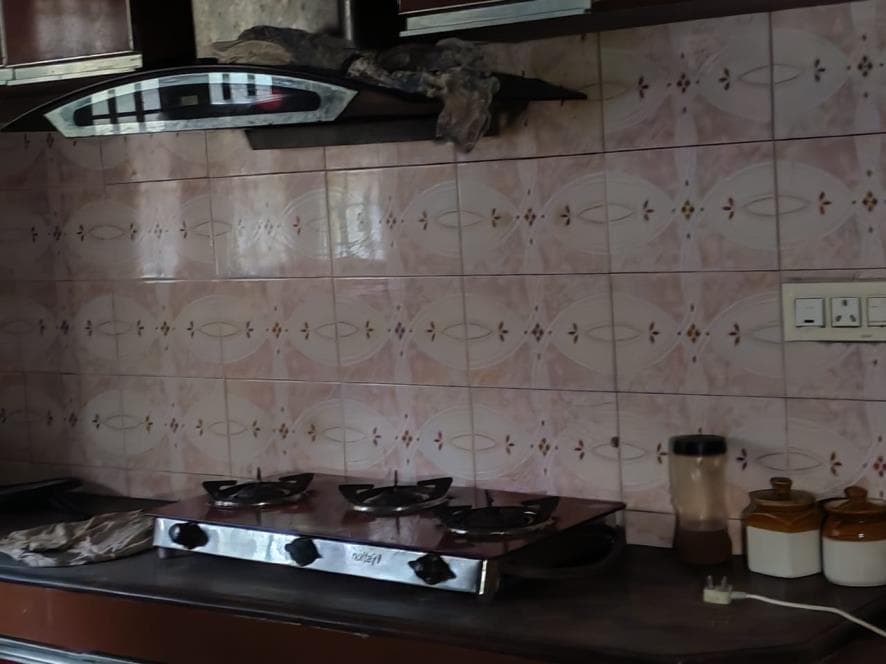 Property Photos 6