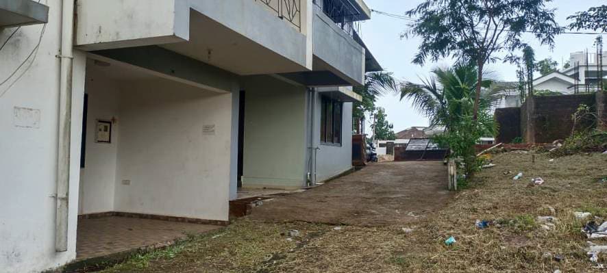 Property Photos 23