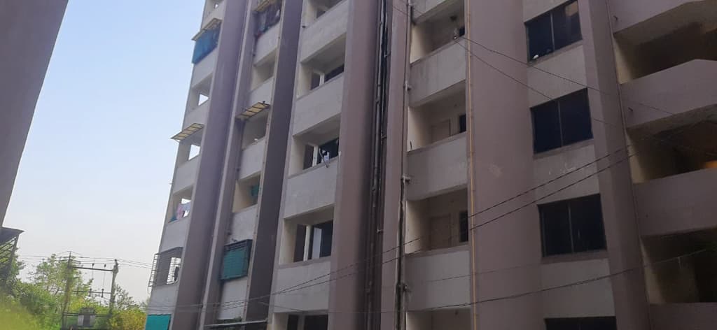 Property Photos 3
