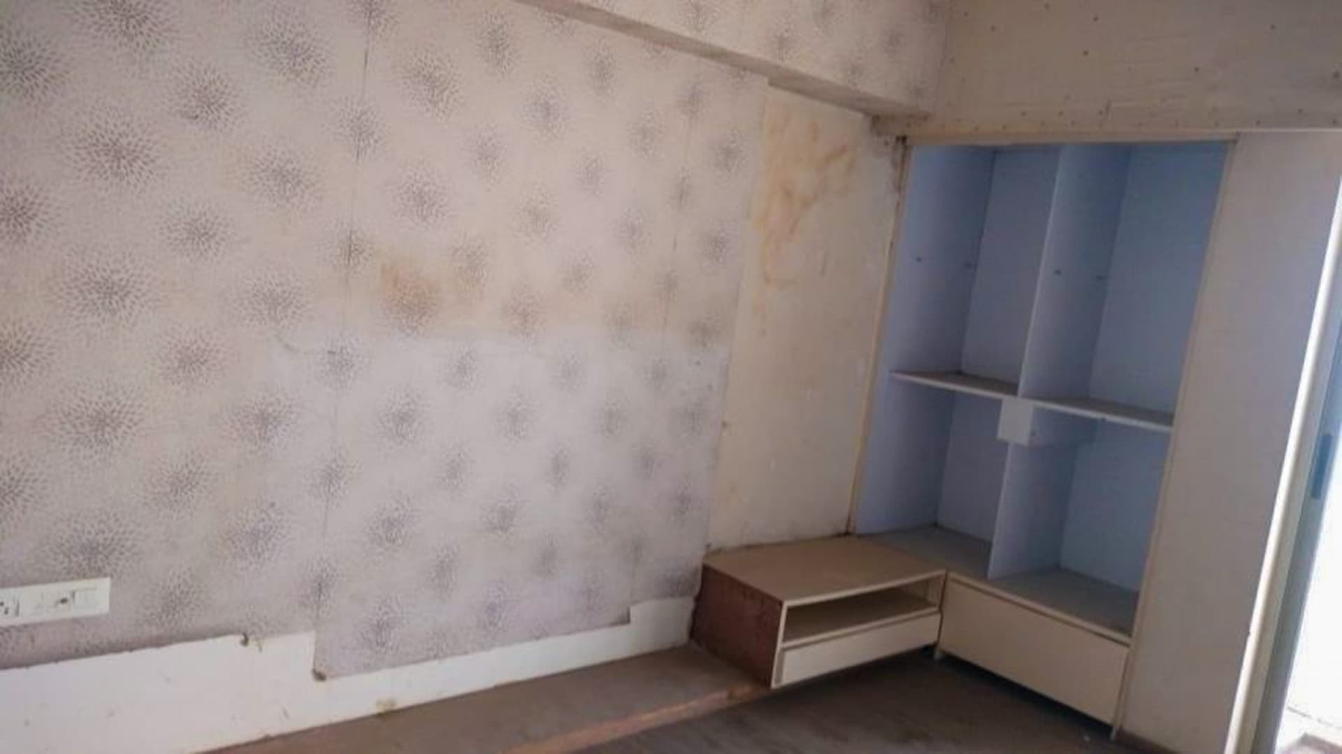 Property Photos 7