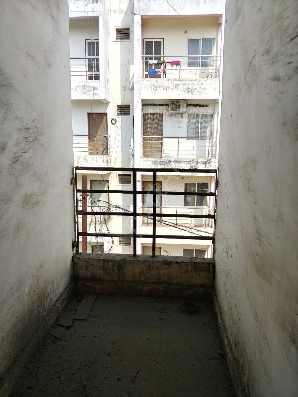 Property Photos 9