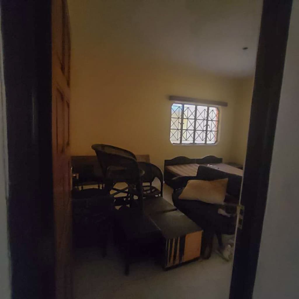 Property Photos 4