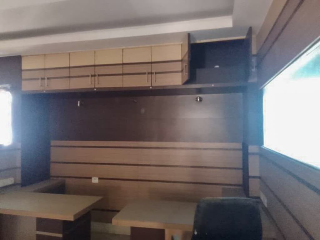 Property Photos 8
